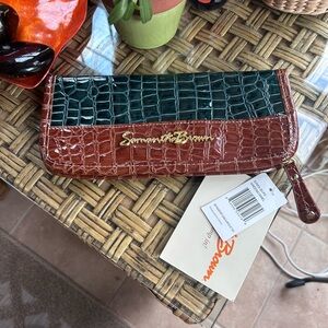 Samantha Brown Croc-Embossed Wallet/Passport holder!❤️❤️❤️